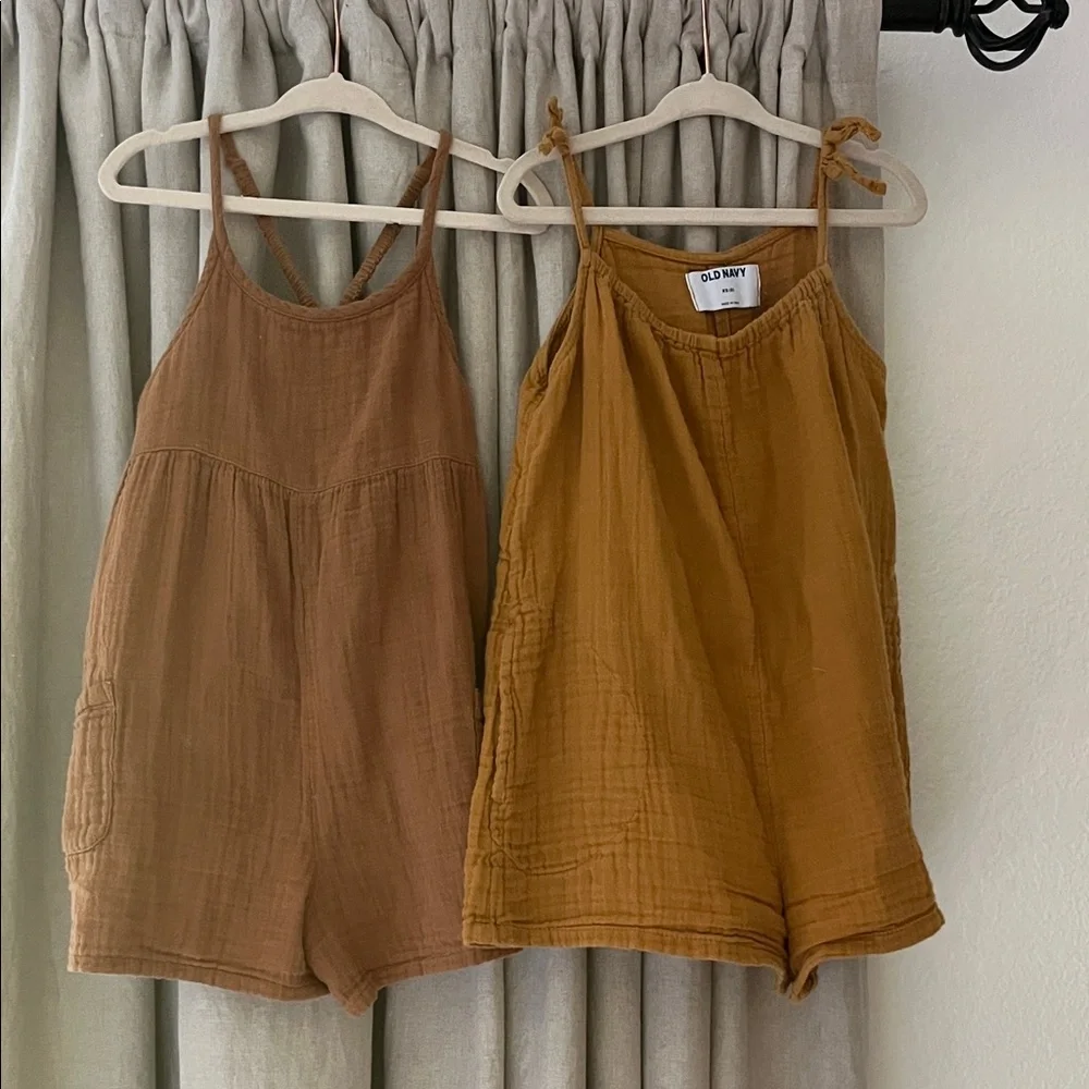 Old Navy Tan Brown and Gold Muslin Cotton Rompers